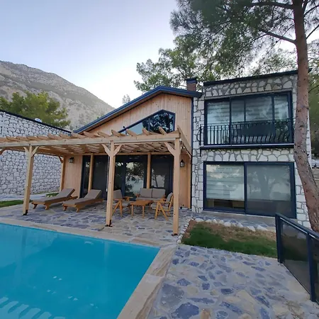 Holiday home Sapolto Patara Gavuragili
